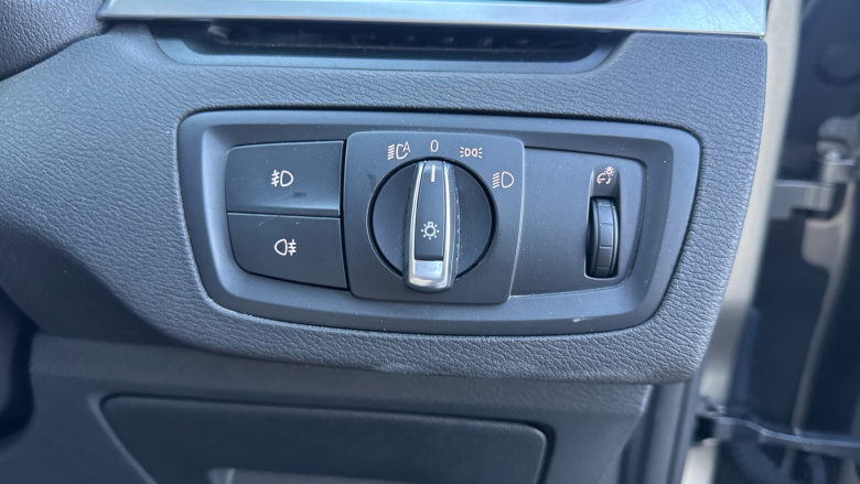 BMW X1 xDrive 20i xLine 5dr Step Auto Petrol Estate